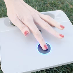 Limpiafondo automático Dolphin Carrera 20