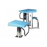 Os nadadores clássicos começam no pódio