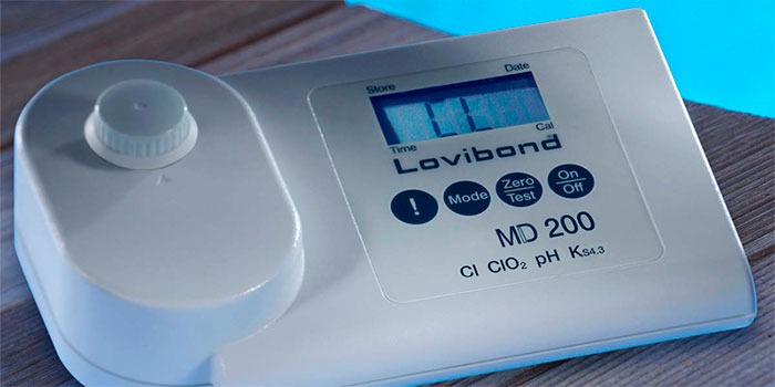 Beneficios de la cloración salina. Solo necesita sal. Evita irritaciones. No más producto químico. Reducción del mantenimiento.