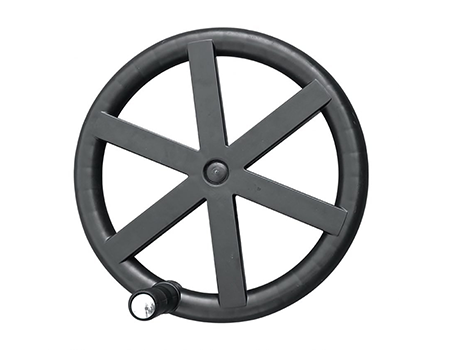 El equipo cuenta con dos modos de limpieza. Solo fondo o fondo, paredes y línea de flotación.