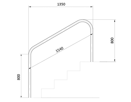 El clorador salino desinfecta de manera automática y efectiva el agua de la piscina sin necesidad de producto químico.